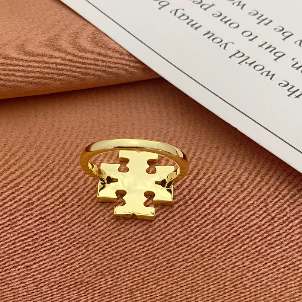 Tory Burch Shell Inlay Letter Ring Metal Band - Picture 4 of 6